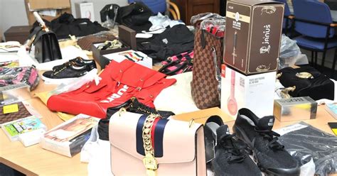 stopping fake clothing|effects of counterfeit clothing.